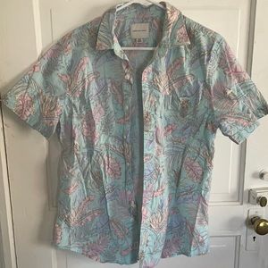 Men’s American eagle short sleeve button up